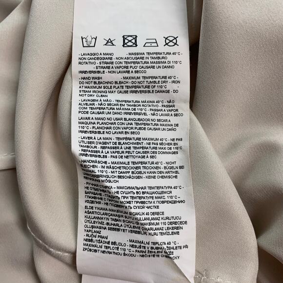 EMPORIO ARMANI Size 4 Black Cream Polyester Sequined Sleeveless Cocktail Dress - Picture 8 of 8